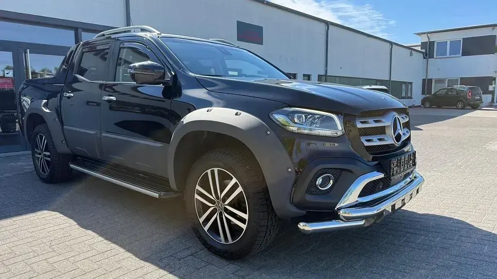 Gebraucht Mercedes X250 Edition 190 PS (139 kW) 2020 Schwarz Pickup