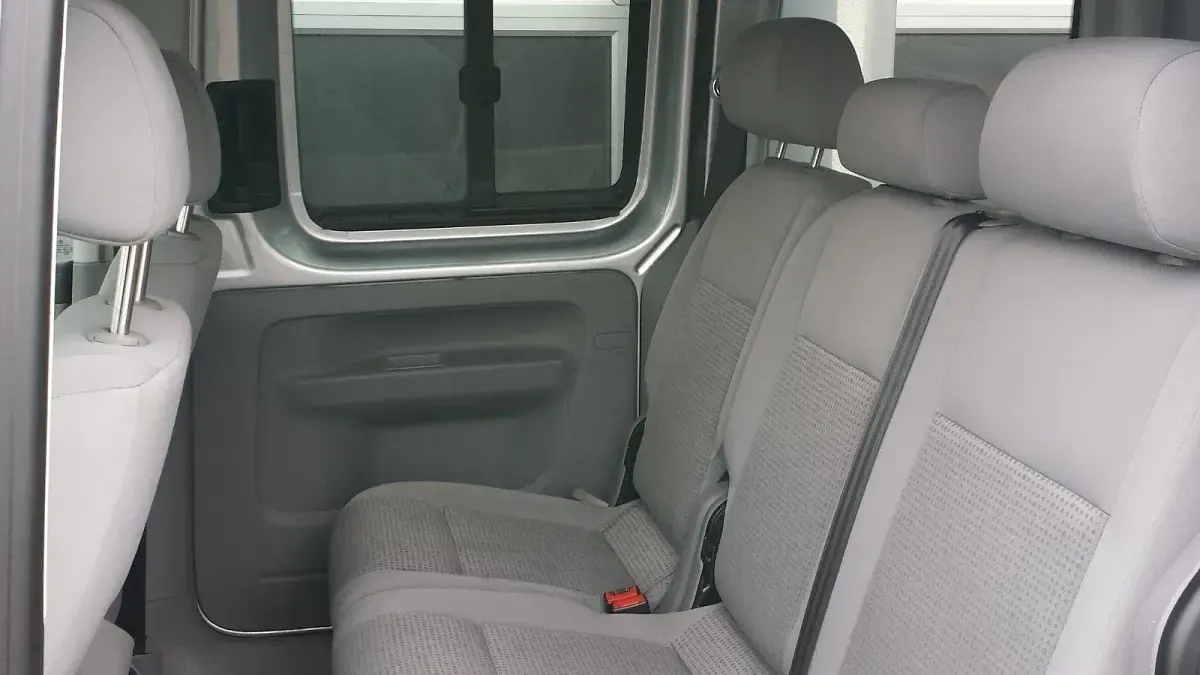 Gebraucht VW Caddy Maxi Life 105 PS (77 kW) 2009 Silber Van / Kleinbus