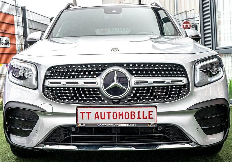 Gebraucht Mercedes GLB250 AMG line 224 PS (164 kW) 2020 Silber SUV