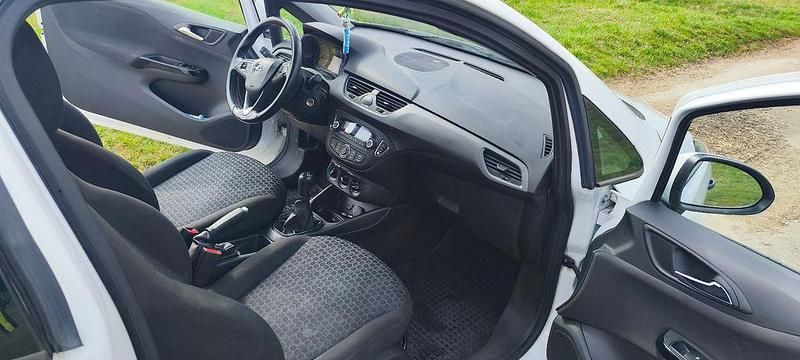 Gebraucht Opel Corsa Edition 69 PS (50 kW) 2014 Weiß Kleinwagen