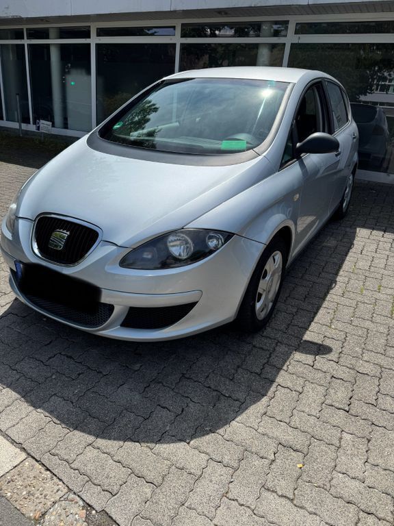 Silber Gebraucht 2007 Seat Altea Van / Kleinbus | 2.499 € (Guter Preis) - Bild 1/4