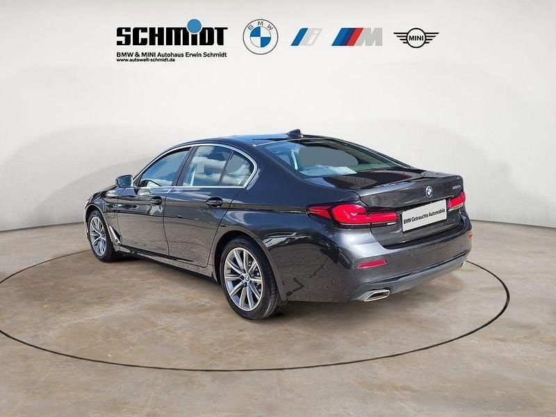 Gebraucht BMW 530e 292 PS (214 kW) 2020 Grau Limousine