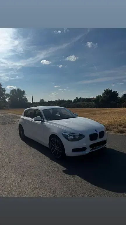 Gebraucht BMW 114 102 PS (75 kW) 2014 Weiß Kleinwagen
