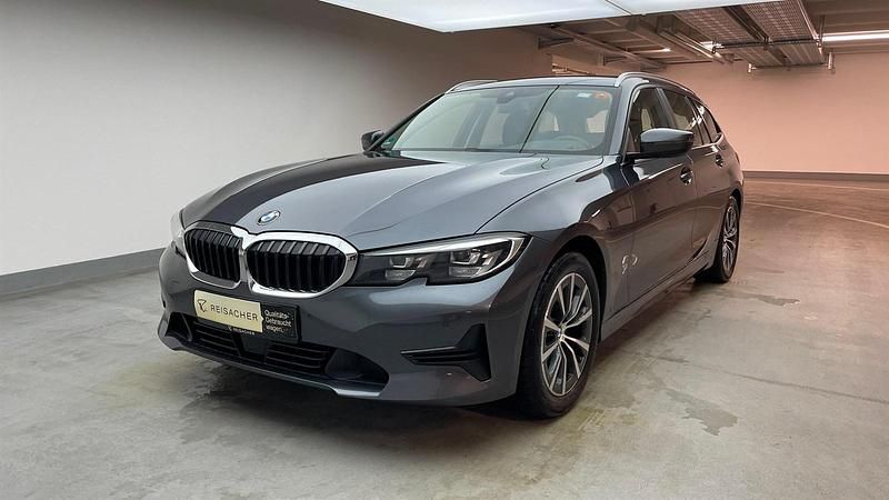 Mineralgrau Gebraucht 2021 BMW 318 Advantage Kombi | 21.990 € (Etwas zu teuer) - Bild 1/4