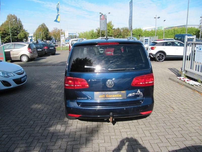 Gebraucht VW Touran Style 105 PS (77 kW) 2011 Blau Van / Kleinbus