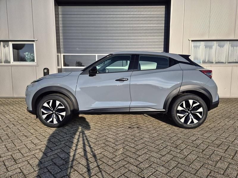 Neu Nissan Juke Acenta 114 PS (83 kW) 2026 Ceramic grey SUV