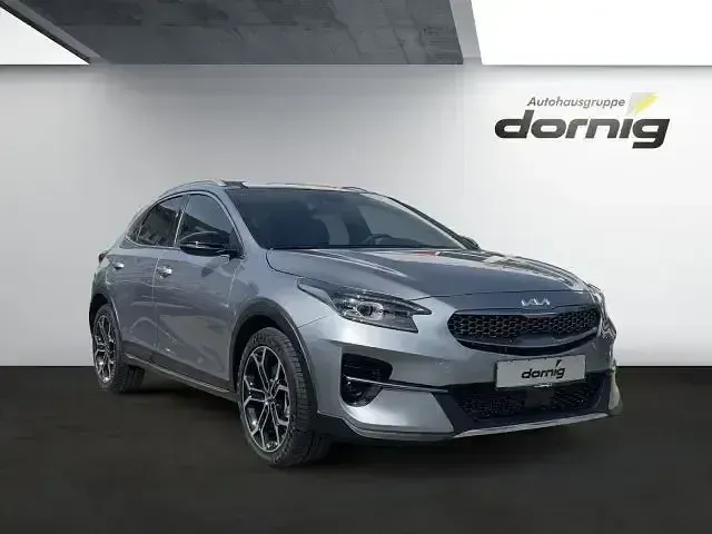 Używany Kia XCeed Black Xdition 204 KM (150 kW) 2022 Srebrny SUV