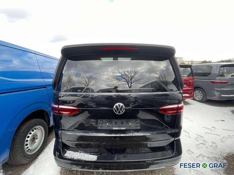 Gebraucht VW Multivan Life 150 PS (110 kW) 2024 Deep black perleffekt Van