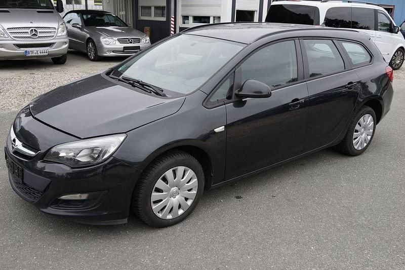 Schwarz Gebraucht 2014 Opel Astra Edition Kombi | 1.999 € (Guter Preis) - Bild 1/4