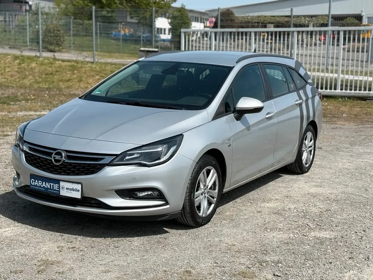 Second-hand Opel Astra 110 CP (80 kW) 2019 Argintiu Break