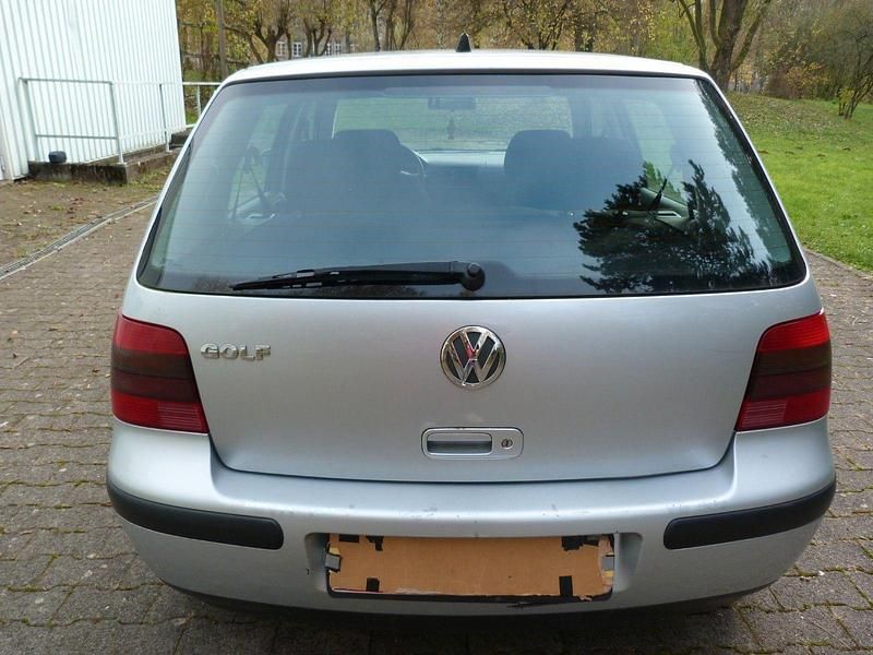 Gebraucht VW Golf IV Basis 75 PS (55 kW) 2002 Silber Limousine