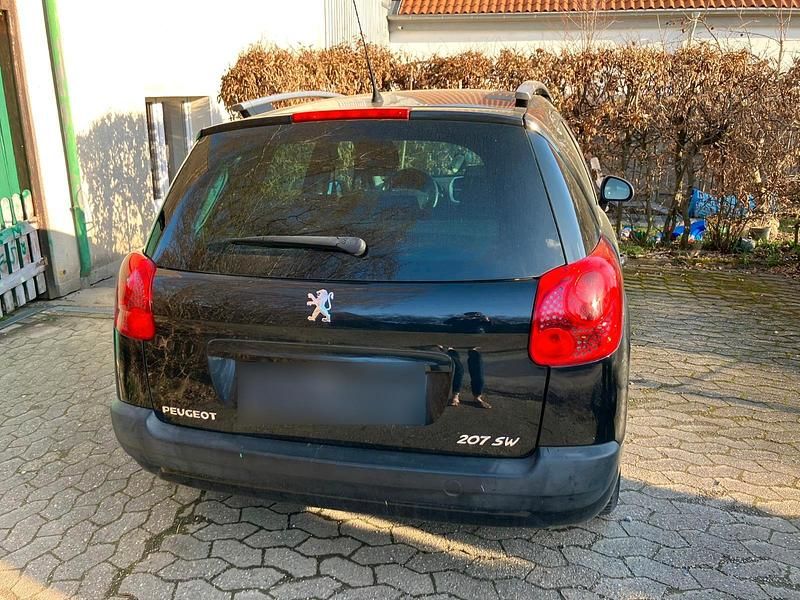 Gebraucht Peugeot 207 2012 Schwarz Kombi