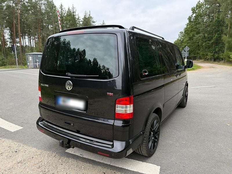 Gebraucht VW Multivan Highline 174 PS (127 kW) 2009 Schwarz Van