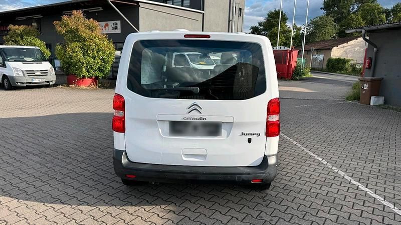 Gebraucht Citroën Jumpy 122 PS (89 kW) 2018 Weiß Van / Kleinbus