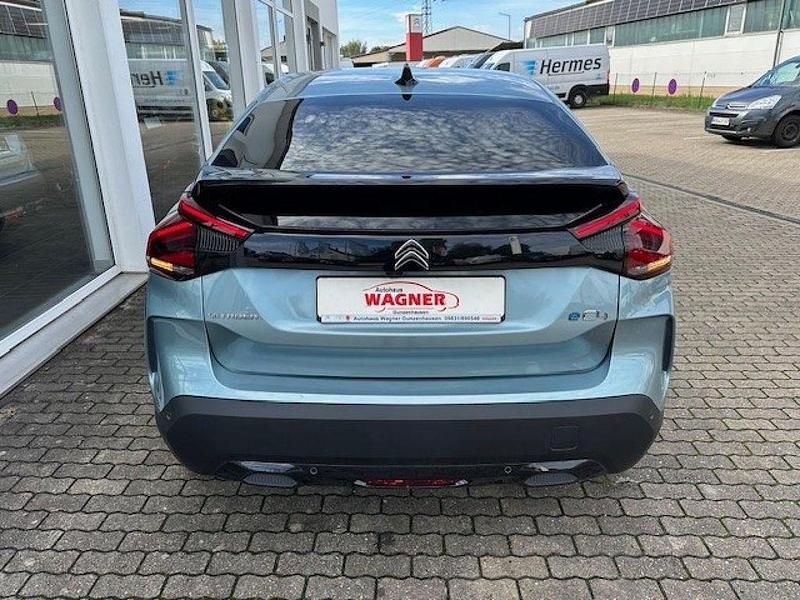 Gebraucht Citroën e-C4 Shine 100 kW (136 PS) 2023 Blau Limousine