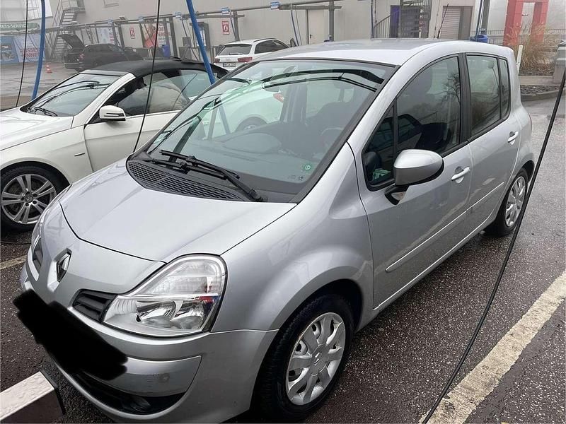 Gebraucht Renault Modus Dynamique 103 PS (75 kW) 2011 Silber Van / Kleinbus