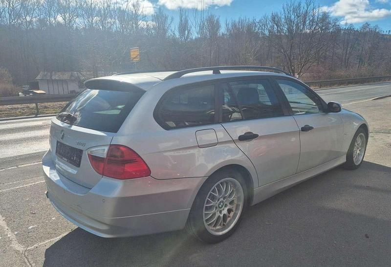 Gebraucht BMW 318 129 PS (94 kW) 2006 Silber Kombi
