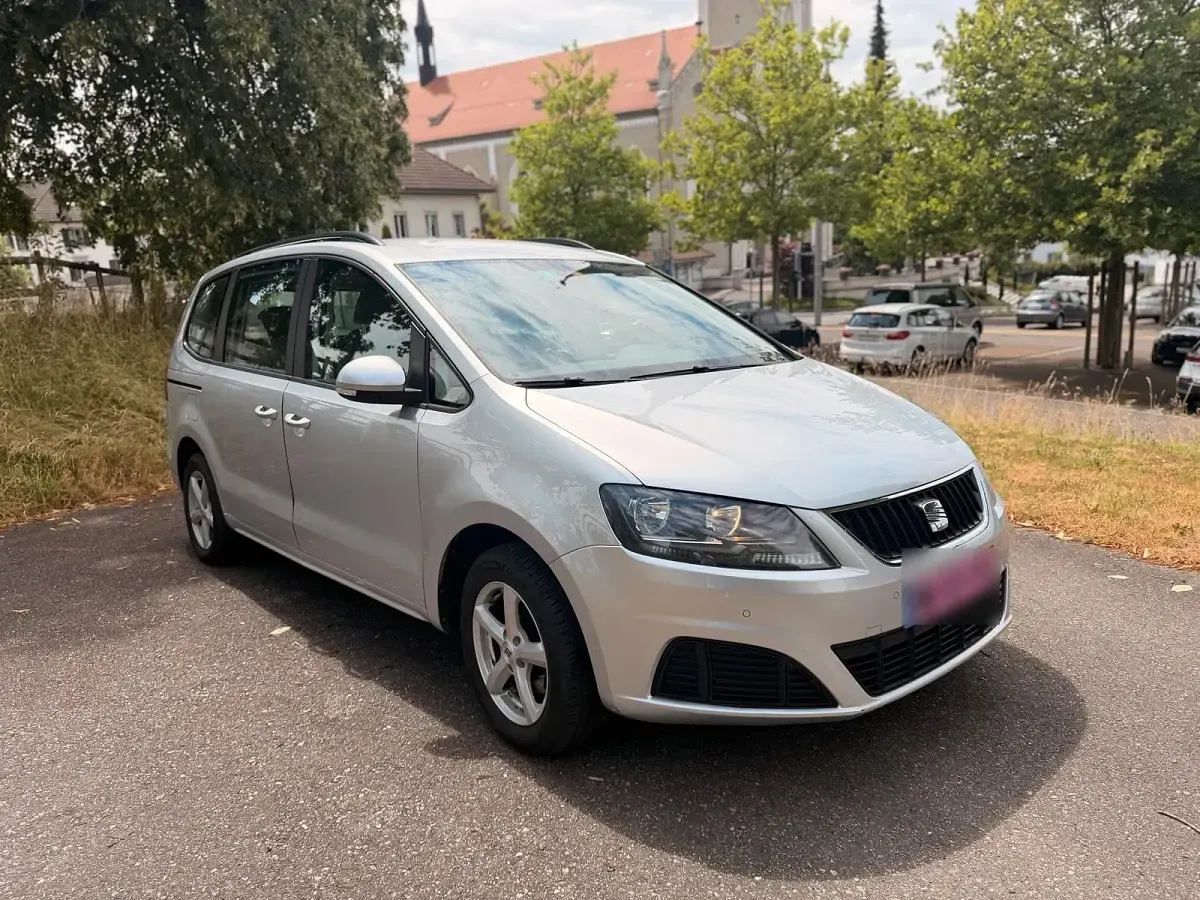 Gebraucht Seat Alhambra 150 PS (110 kW) 2011 Silber Van / Kleinbus