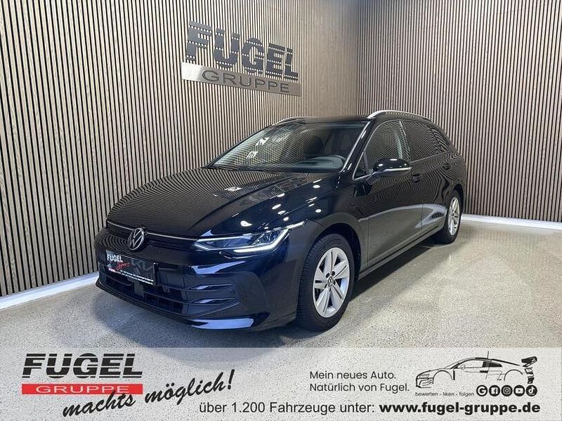 Gebraucht VW Golf VIII 150 PS (110 kW) 2024 Grenadillschwarz metallic Kombi