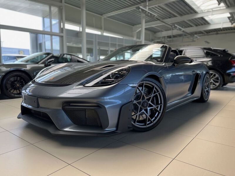 Grau (metallic) Gebraucht 2024 Porsche Boxster Spyder Cabrio | 174.880 € - Bild 1/4
