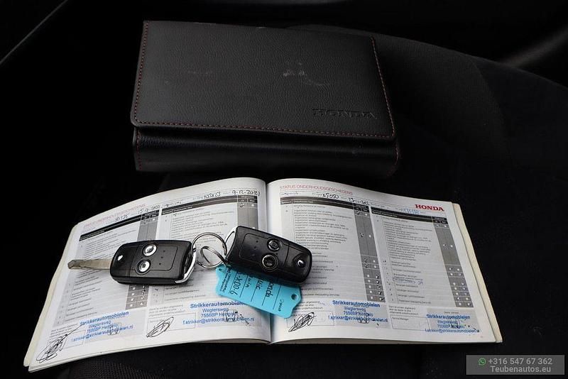 Gebraucht Honda Civic 140 PS (102 kW) 2012 Braun Limousine