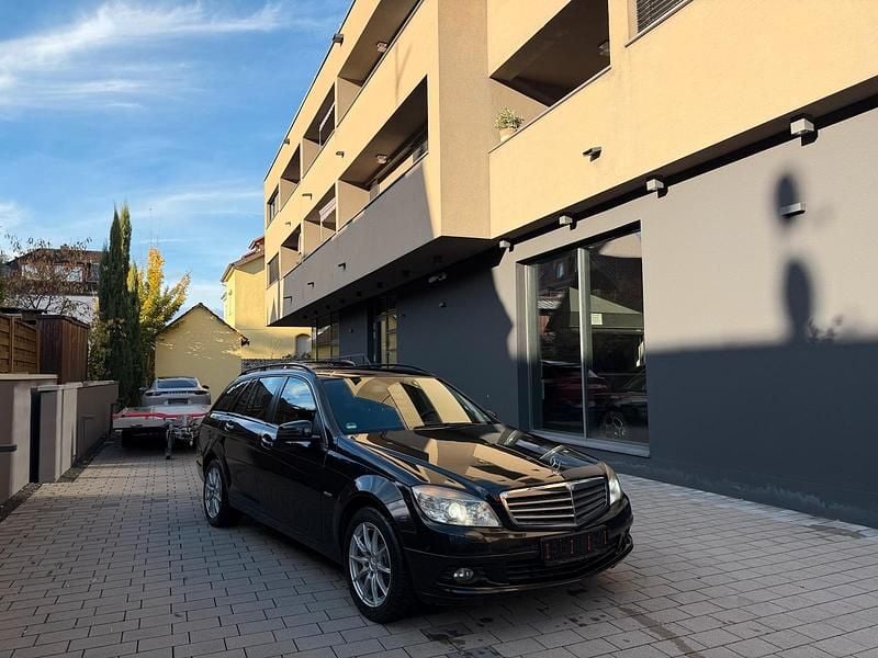 Schwarz Gebraucht 2010 Mercedes C220 Kombi | 4.800 € (Superpreis) - Bild 1/4