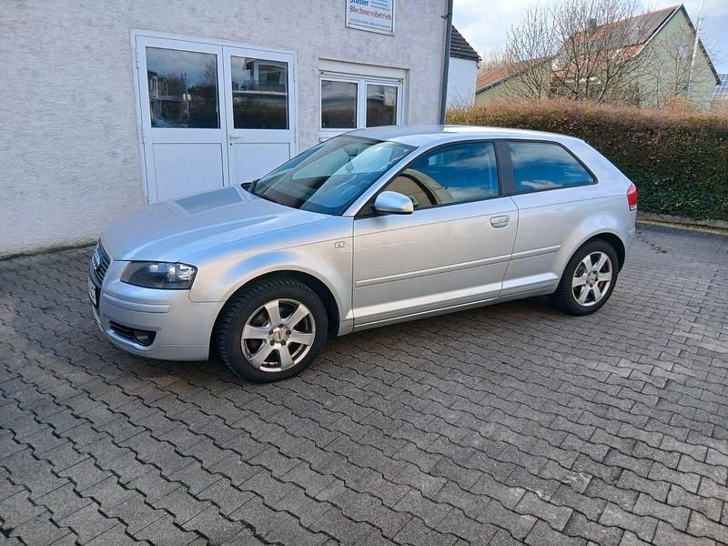 Gebraucht Audi A3 Ambiente 102 PS (75 kW) 2006 Silber Kleinwagen