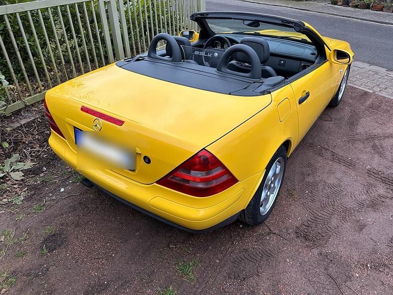 Gebraucht Mercedes SLK230 1997 Gelb Cabrio