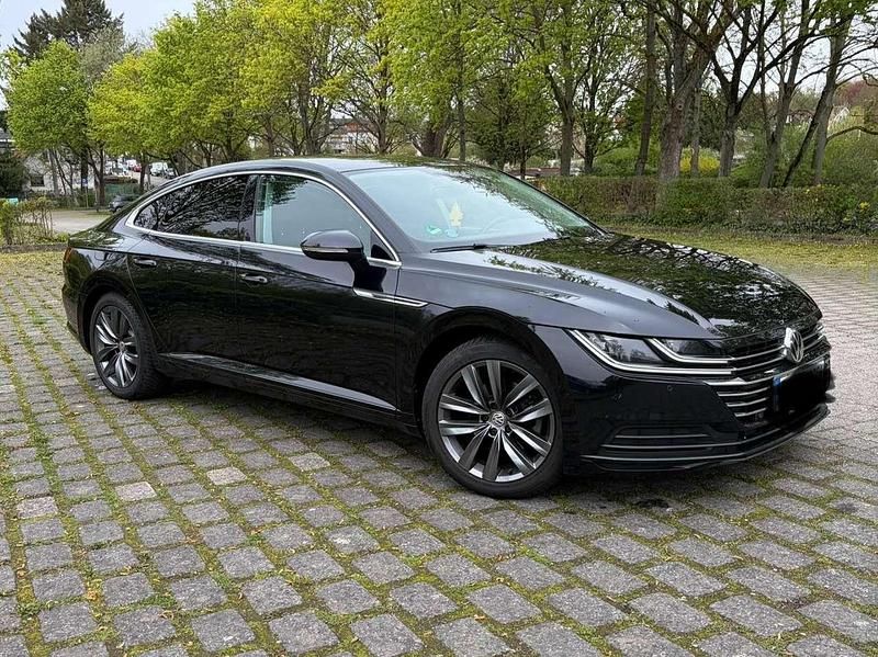 Gebraucht VW Arteon 150 PS (110 kW) 2019 Schwarz Kleinwagen