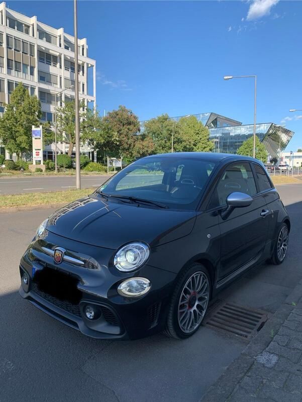 Schwarz Gebraucht 2016 Abarth 595 Turismo Kleinwagen | 16.300 € (Etwas zu teuer) - Bild 1/4