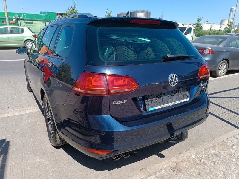 Gebraucht VW Golf VII Allstar 150 PS (110 kW) 2016 Blau Kombi