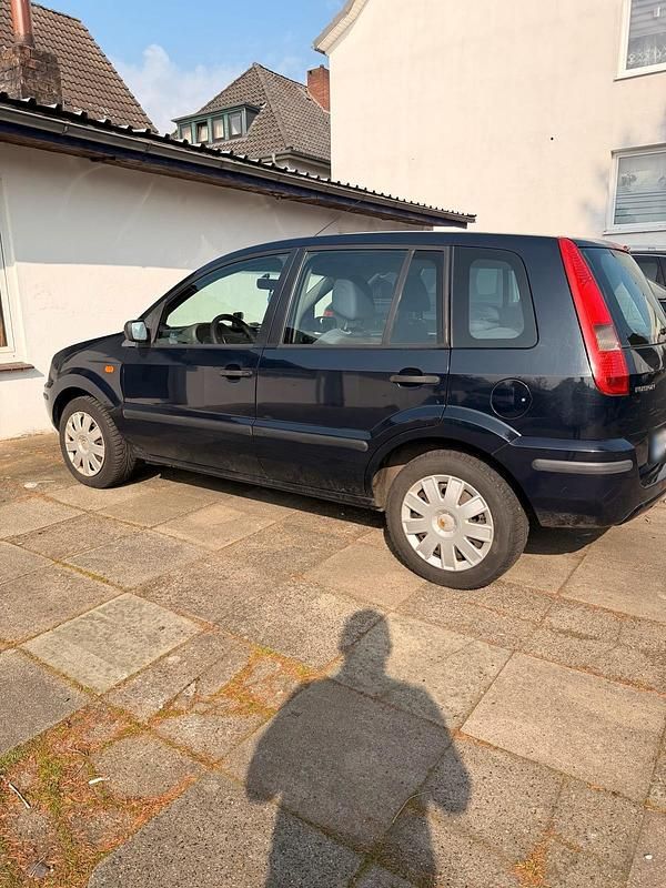 Gebraucht Ford Fusion 75 PS (55 kW) 2005 Blau Kleinwagen