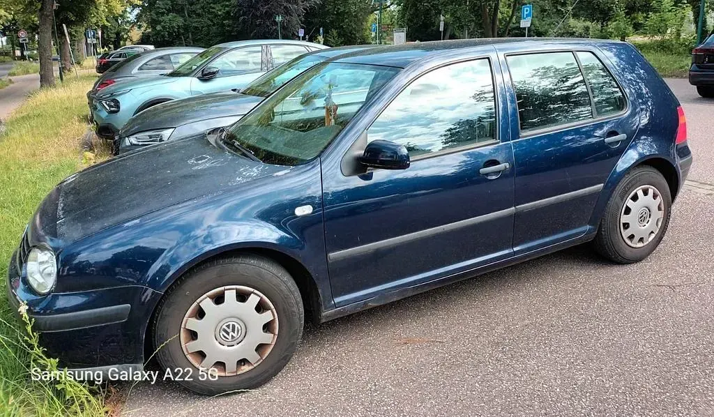 Gebraucht VW Golf III Basis 75 PS (55 kW) 1999 Blau Limousine