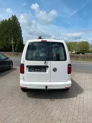 Gebraucht VW Caddy 102 PS (75 kW) 2019 Candyweiß Van / Kleinbus