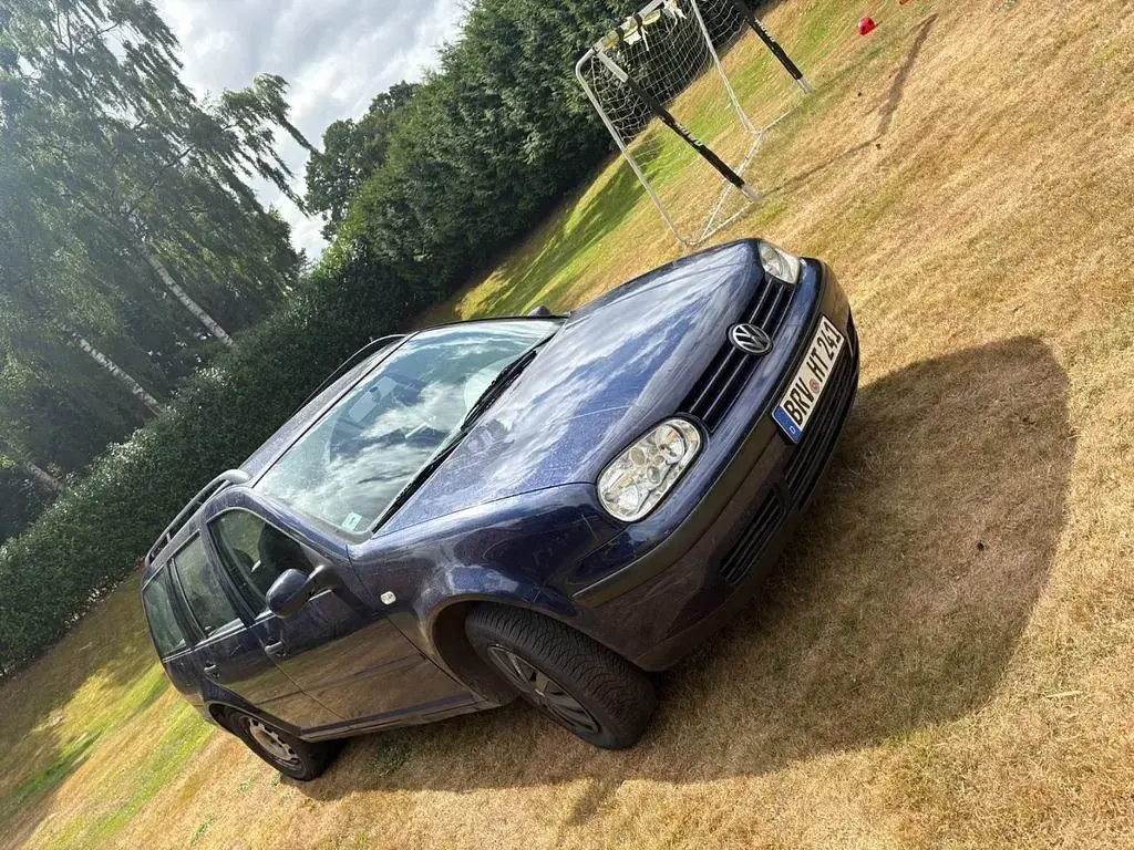 Gebraucht VW Golf IV Comfortline 105 PS (77 kW) 2000 Blau Kombi