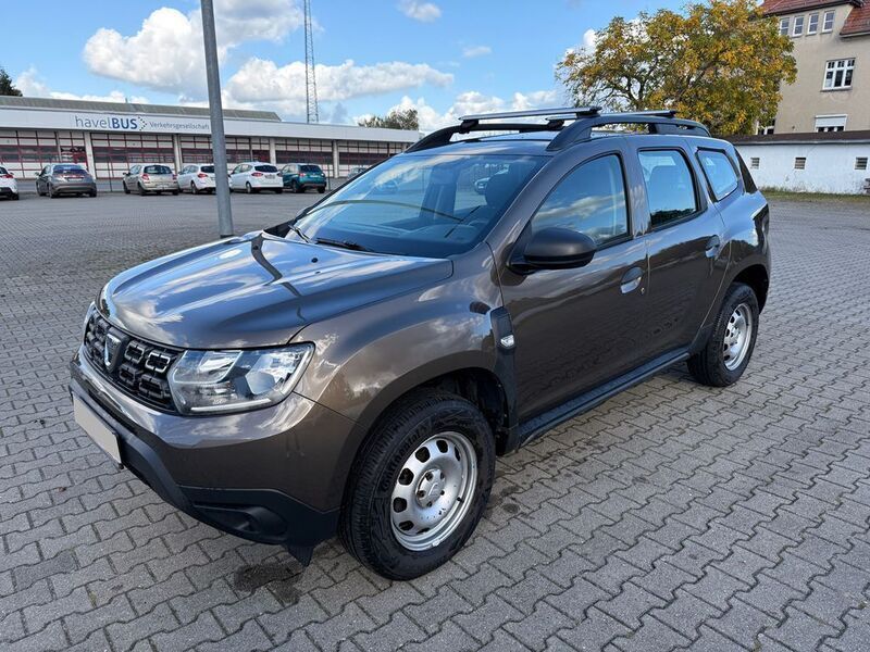 Braun Gebraucht 2021 Dacia Duster Essentiel SUV | 12.490 € (Superpreis) - Bild 1/4