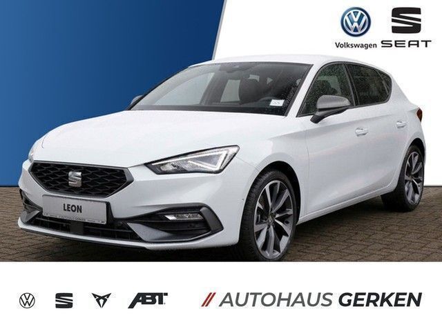 Weiß Gebraucht 2024 Seat Leon FR Limousine | 29.990 € (Fairer Preis) - Bild 1/4