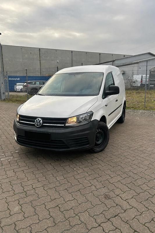 Weiß Gebraucht 2018 VW Caddy Van / Kleinbus | 9.950 € (Superpreis) - Bild 1/4