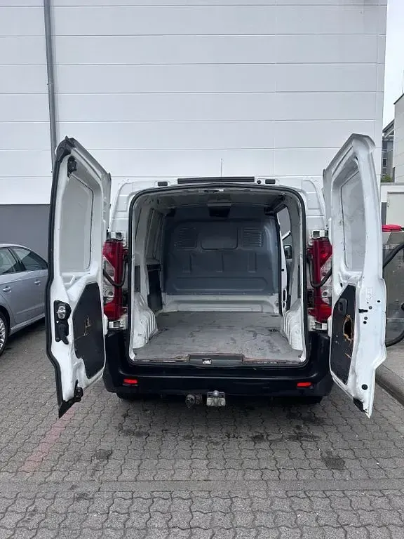 Käytetty Citroën Jumpy 90 HP (66 kW) 2011 Valkoinen Tila-auto