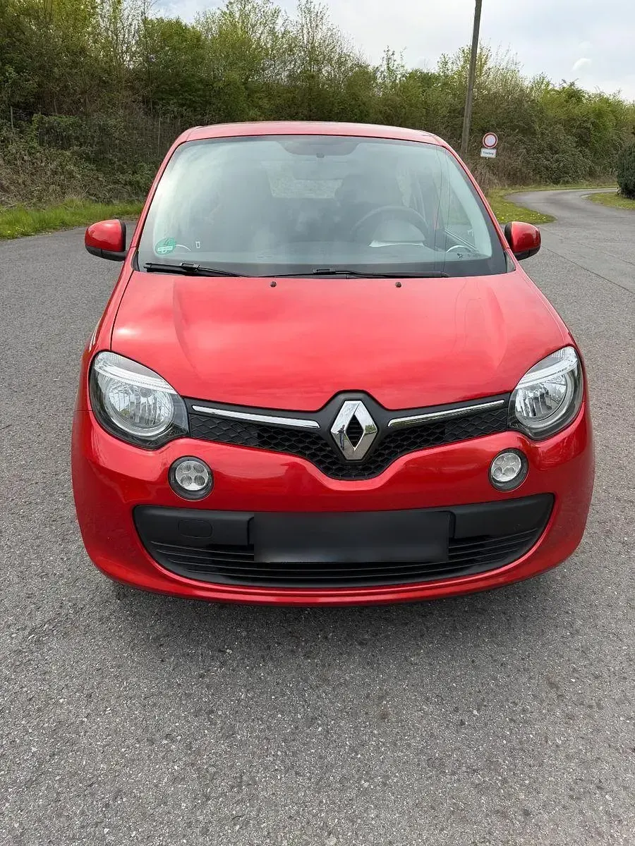 Używany Renault Twingo Dynamique 71 KM (52 kW) 2015 Czerwony Hatchback