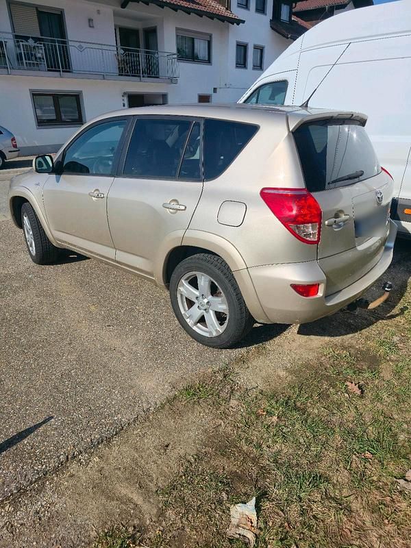 Gebraucht Toyota RAV4 177 PS (130 kW) 2007 Beige SUV
