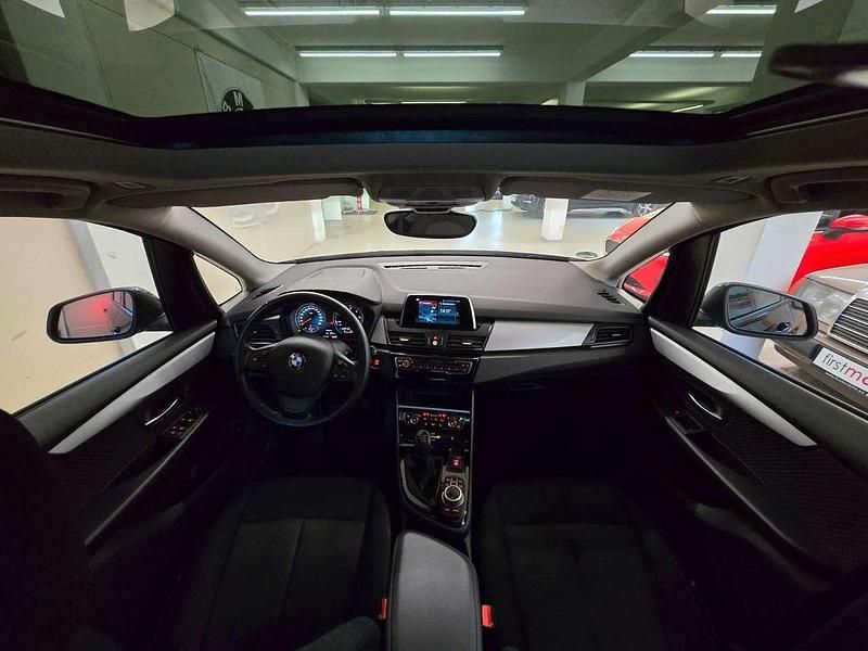 Gebraucht BMW 216 Advantage 116 PS (85 kW) 2019 Schwarz ii/bonnet fluid black Kombi