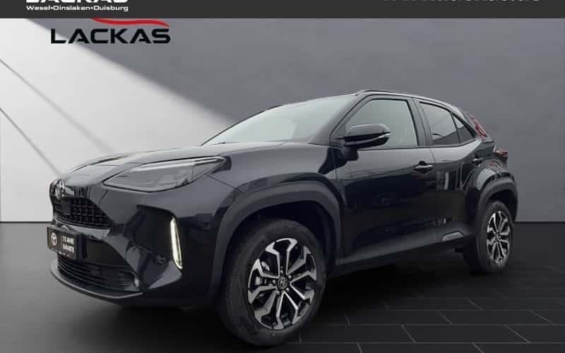 Schwarz Neu 2025 Toyota Yaris Hybrid SUV | 27.490 € (Guter Preis) - Bild 1/4