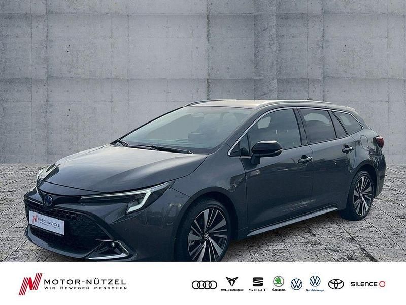 Neu Toyota Corolla 140 PS (102 kW) 2025 Limousine