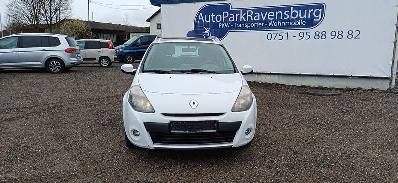 Gebraucht Renault Clio IV 88 PS (64 kW) 2013 Weiß Limousine
