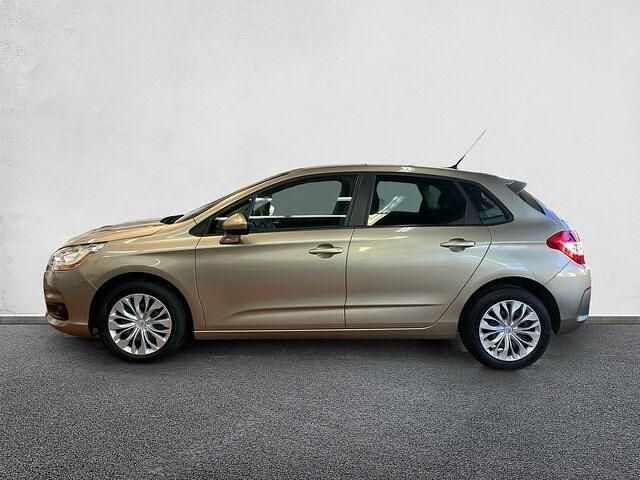 Gebraucht Citroën C4 Attraction 95 PS (69 kW) 2012 Elfenbein metallic (bronze) Kleinwagen