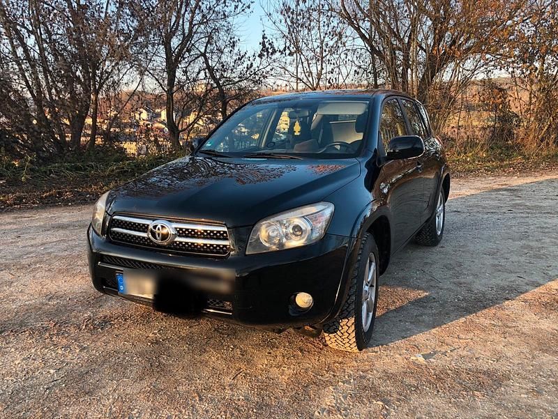 Schwarz Gebraucht 2006 Toyota RAV4 SUV | 4.800 € (Fairer Preis) - Bild 1/4
