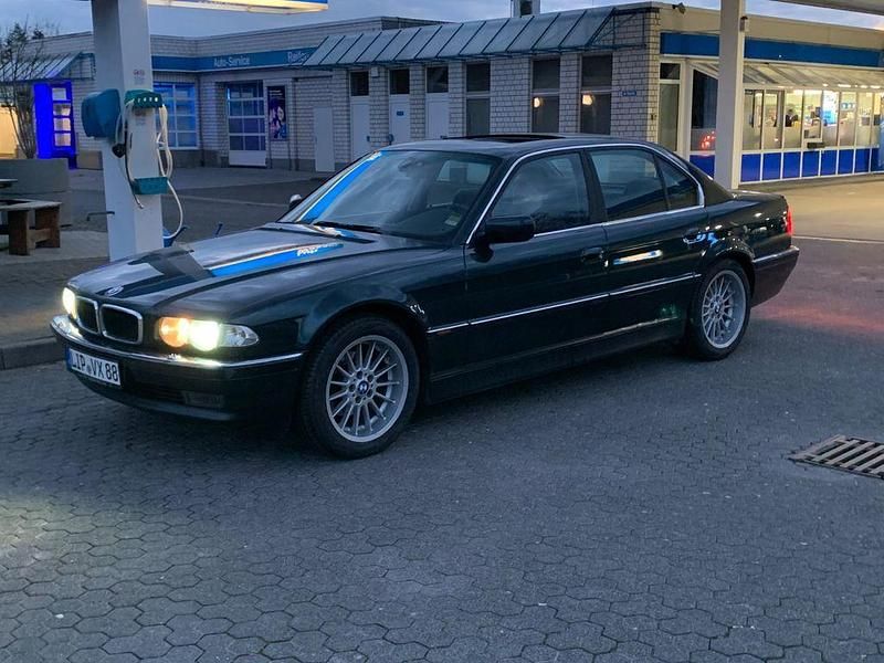 Gebraucht BMW 728 193 PS (141 kW) 1999 Grün Limousine
