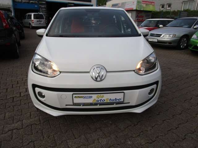 Pure white Gebraucht 2015 VW up! CLUB Kleinwagen | 6.990 € (Etwas zu teuer) - Bild 1/4