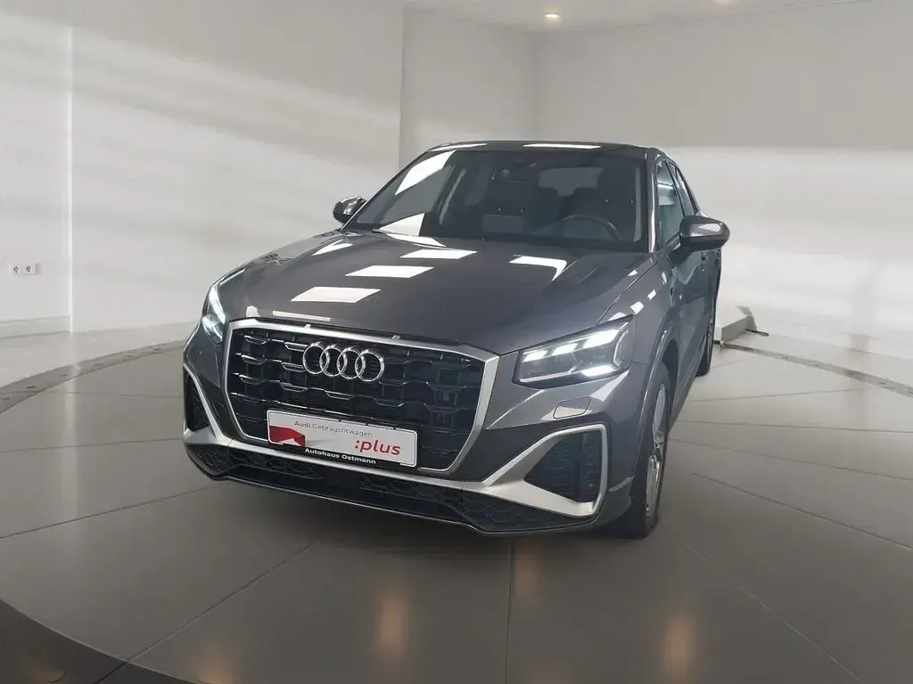 Gebraucht Audi Q2 S-Line 150 PS (110 kW) 2024 Daytonagrau perleffekt SUV